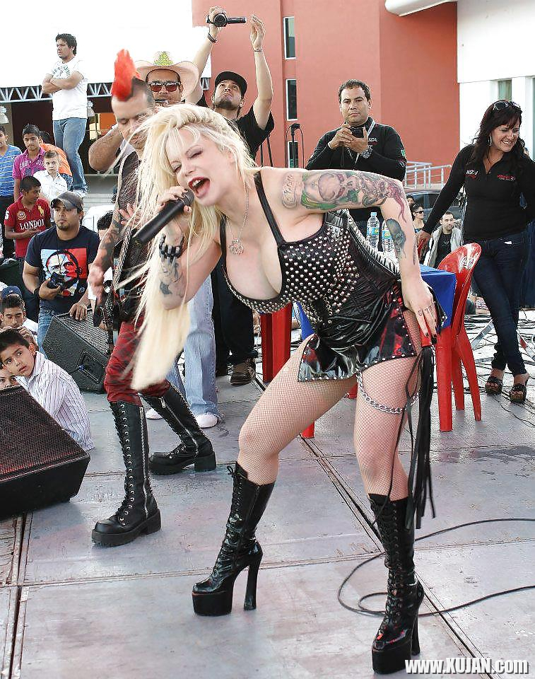 Sabrina Sabrok Rock Celeb Largest breast in the world - Photo #1805682