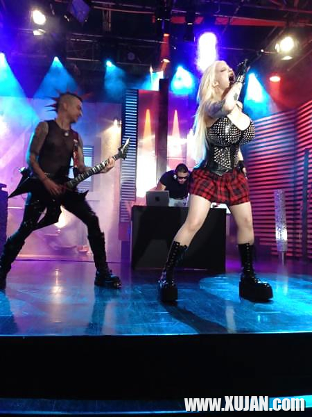Sabrina Sabrok Rock Singer Biggest Breast in the World - Photo #1805687