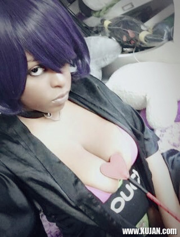 Succubus Sin Cosplay i het kapvats - Photo #1806031