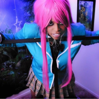 Succubus Sin Cosplay i het kapvats