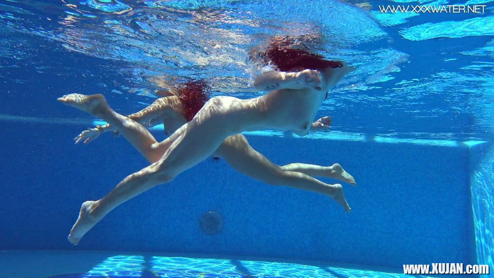 Sheril and Diana Rius Underwater Swimming Pool Erotics - Photo #1806329