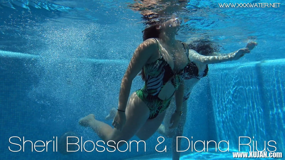 Sheril and Diana Rius Underwater Swimming Pool Erotics - Photo #1806358