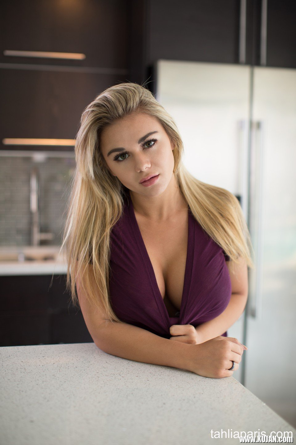 Tahlia Paris strips in the kitchen to reveal her amazing tits - Photo #1806539