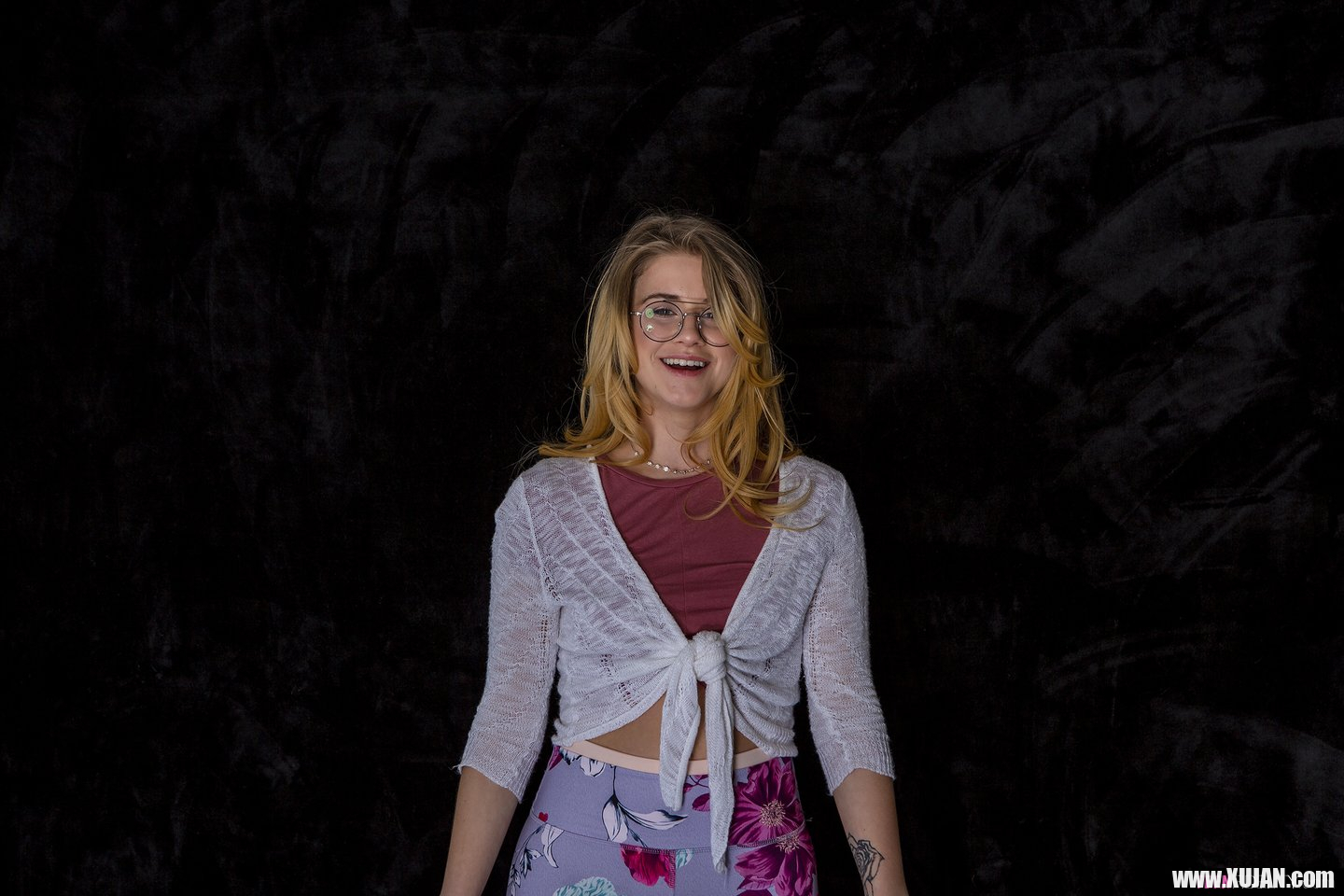 Young Chick Taylor Blake gets down and dirty - Photo #1808618