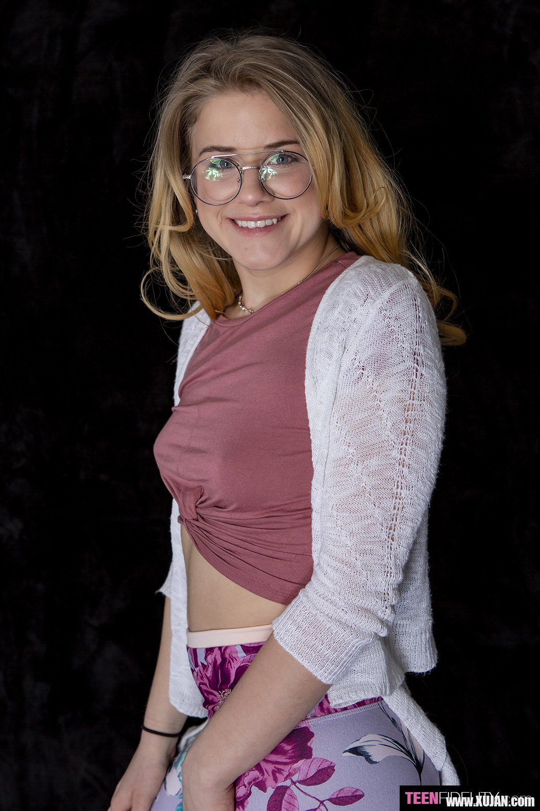 Young Chick Taylor Blake gets down and dirty - Photo #1808622
