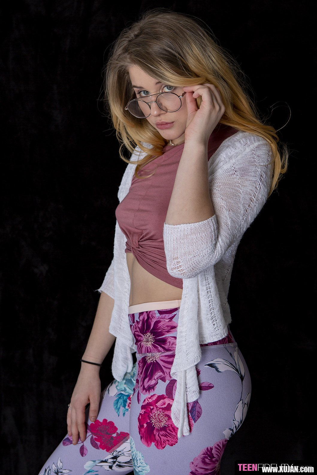 Young Chick Taylor Blake gets down and dirty - Photo #1808623