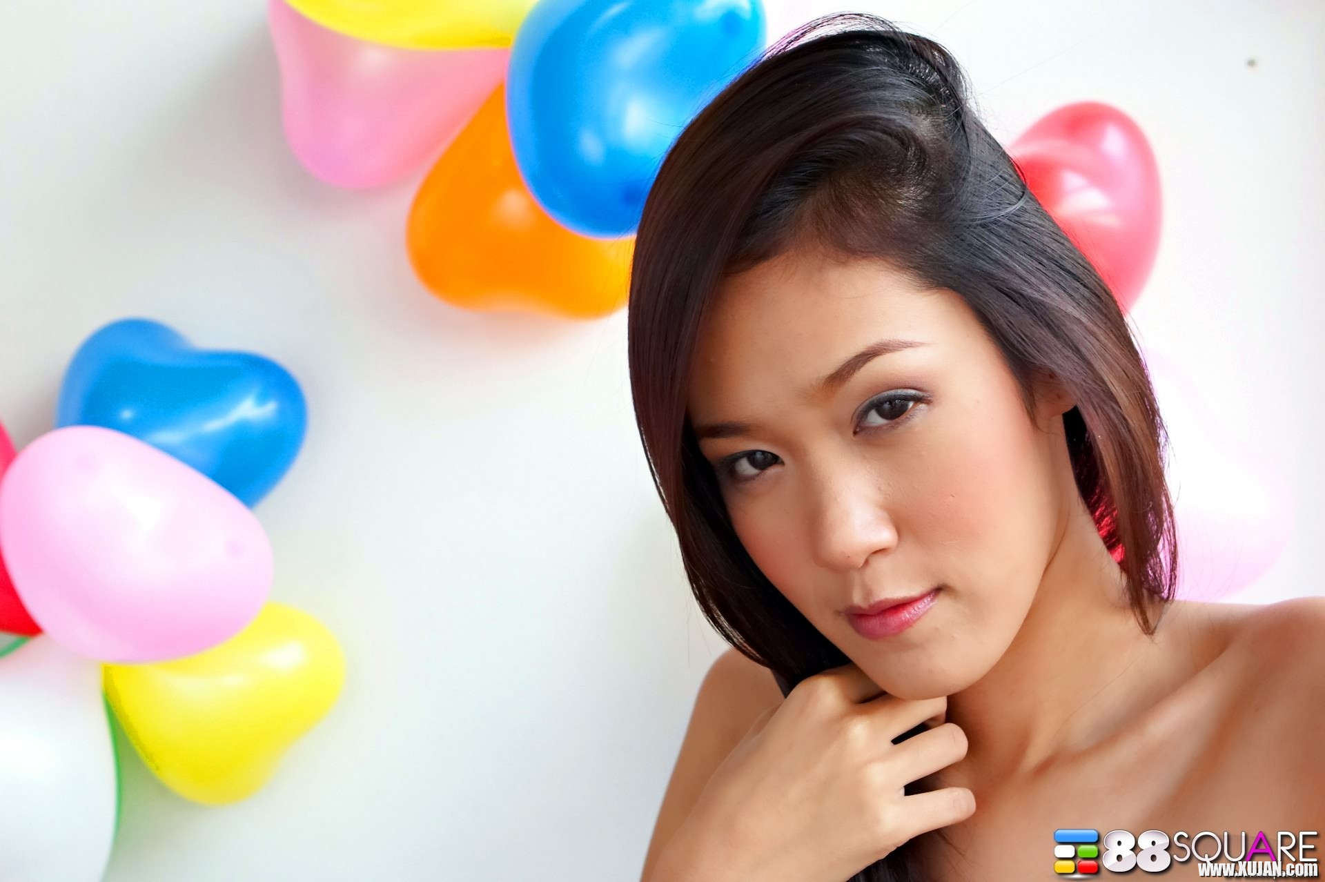 Irene Fah strips - Photo #1811870