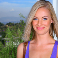 Heavenly beautiful blonde Nicole Aniston rubbing her soaking pussy