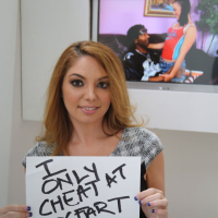Kiki Daire gloryhole