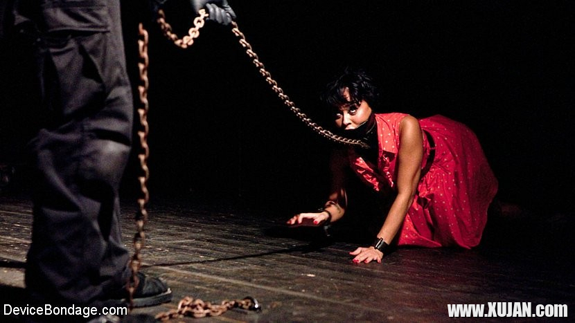 Mia Austin is helpless chained in a dark dungeon and made to orgasm - Photo #1855433