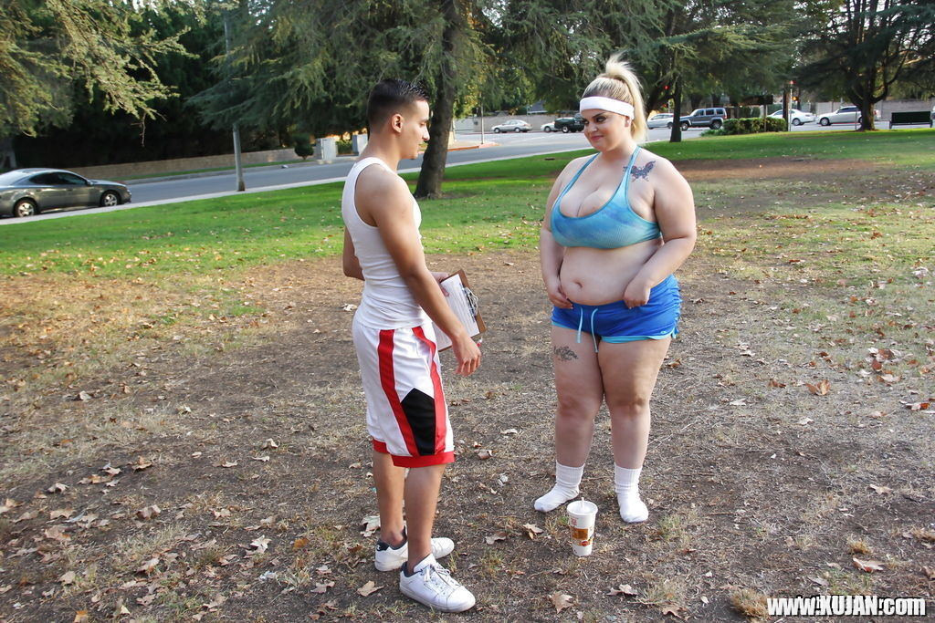 Busty fat chick getting fucked by her fitness trainer - Photo #1856324