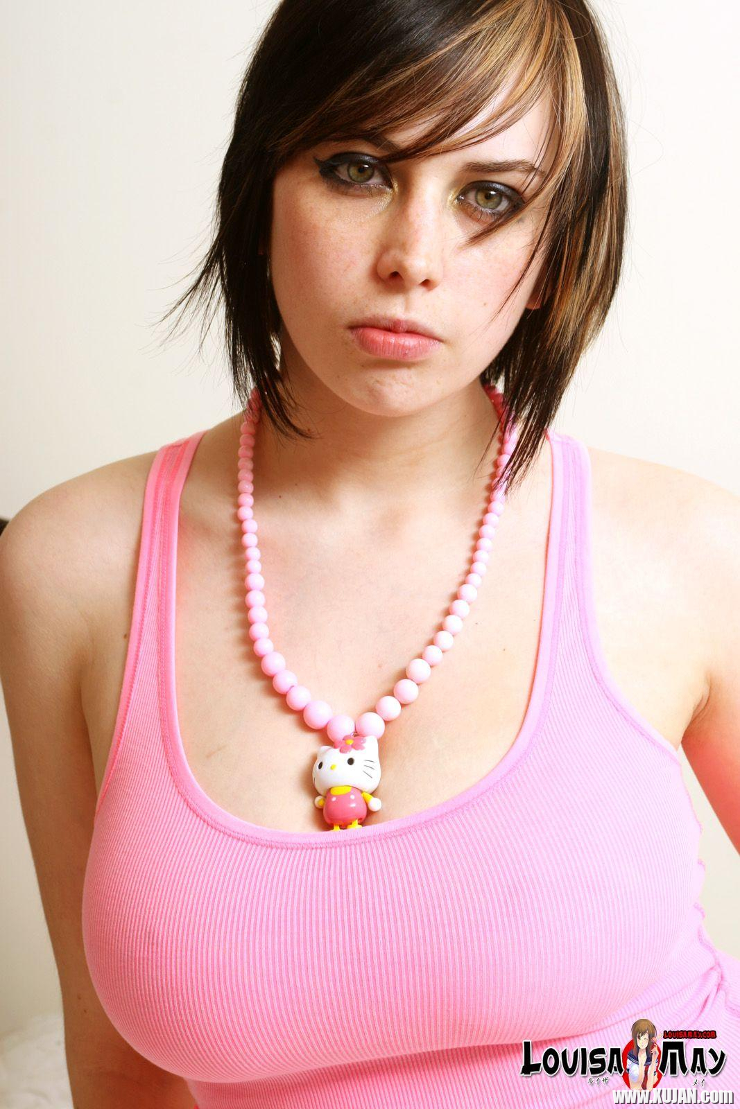 Pictures of teen girl Louisa May getting naked for you - Photo #1857363