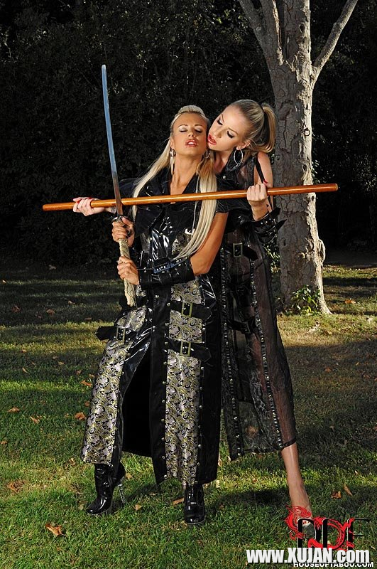 Lesbian Ashley Bulgari doing some sexy Martial Arts - Photo #1865426
