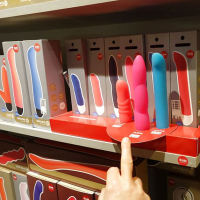 Kiny seqs shopits vibrator e gnum ev pordzarkum