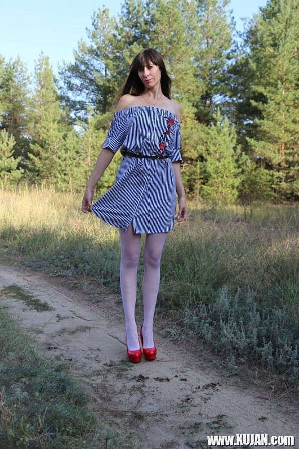 Skinny MILF y erku antsqern el durs e mghum drsum - Photo #1878012