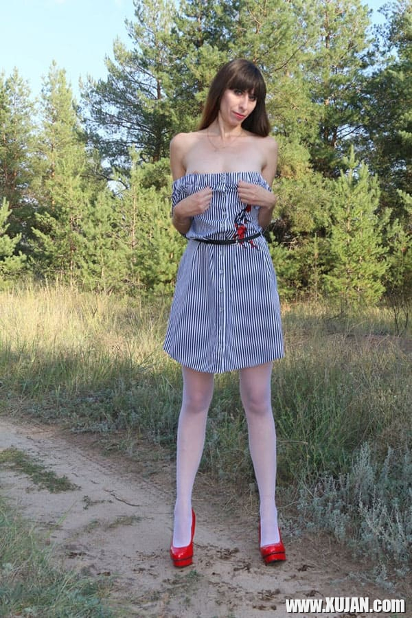 Skinny MILF y erku antsqern el durs e mghum drsum - Photo #1878018