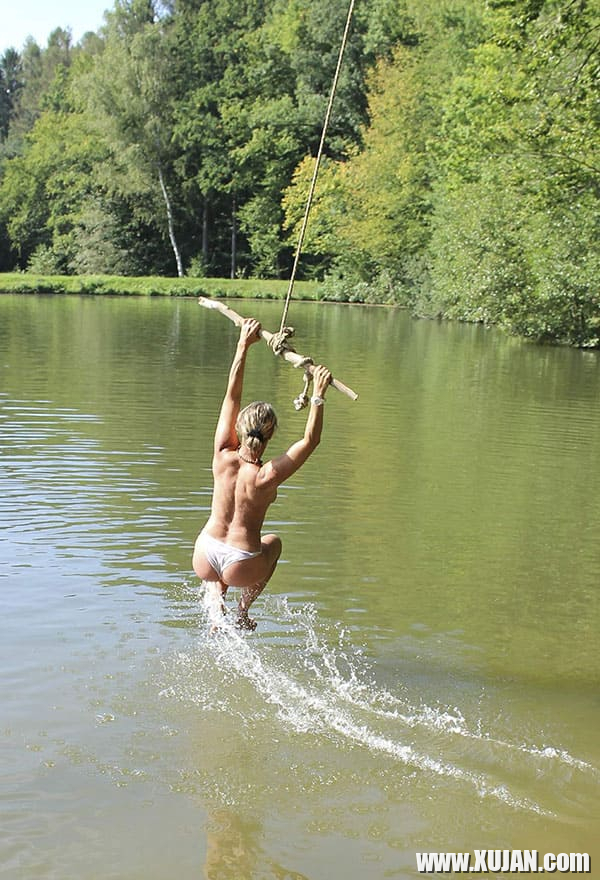 Ovrakh nudist banji suzvum e lichum - Photo #1882689