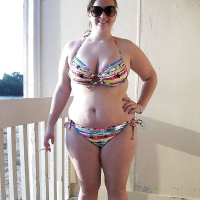 BBW loghapin bikiniov ev tongov