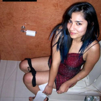 Pissing girls havaqatsu