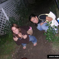 Pissing girls havaqatsu