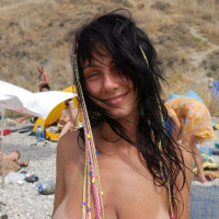 Mets krtsqerov nudistneri yntrani