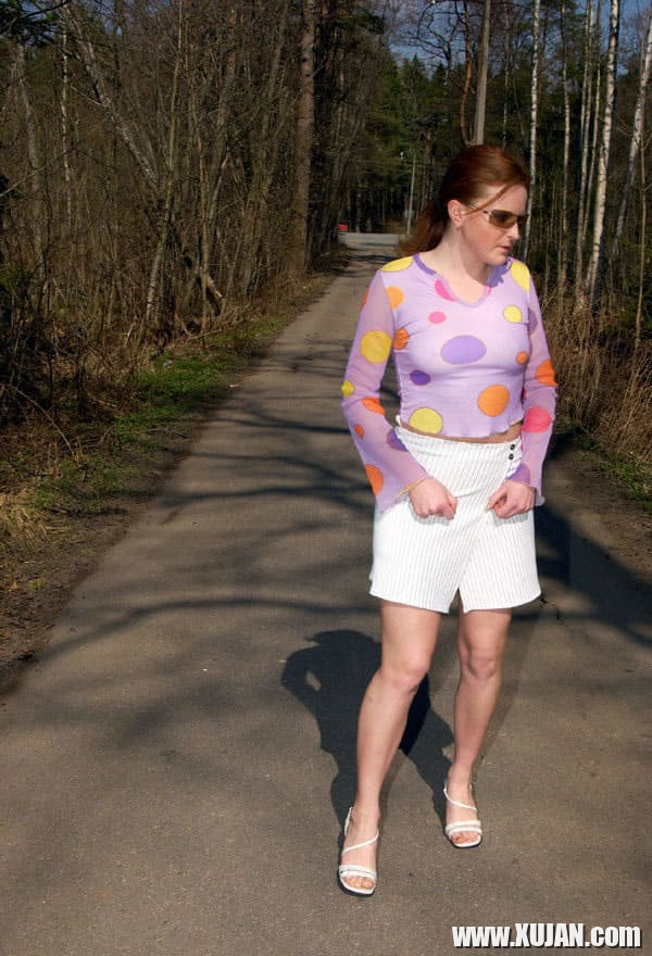 Aghjiky garejur khmeluts heto mizel e tperi mej - Photo #1890823
