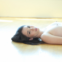 Emily Grey gets her shaved Pussy covered in Cum