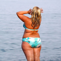Big XXL aghjiknery bikiniov loghapum