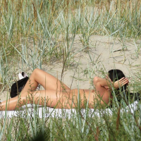 Miaynak nudisty ov arevayin loganq e yndunum tperi mej lrtesel e