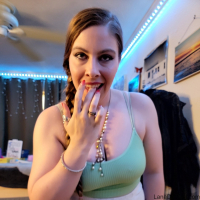Sexy Lana Del Lust showing her nice round ass while posing