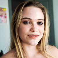 Gorgeous vixen Chloe Rose takes sex lessons from her stepdad