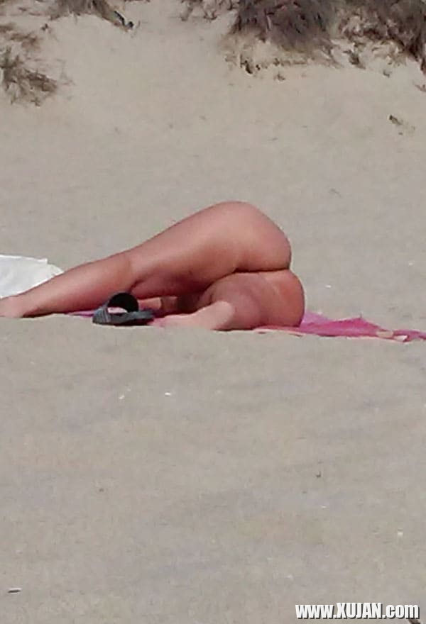 Mi or nudistakan loghapum herakhosov nkarahanum - Photo #1924303