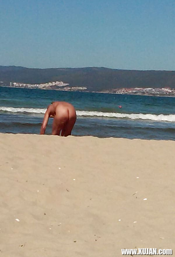 Mi or nudistakan loghapum herakhosov nkarahanum - Photo #1924325