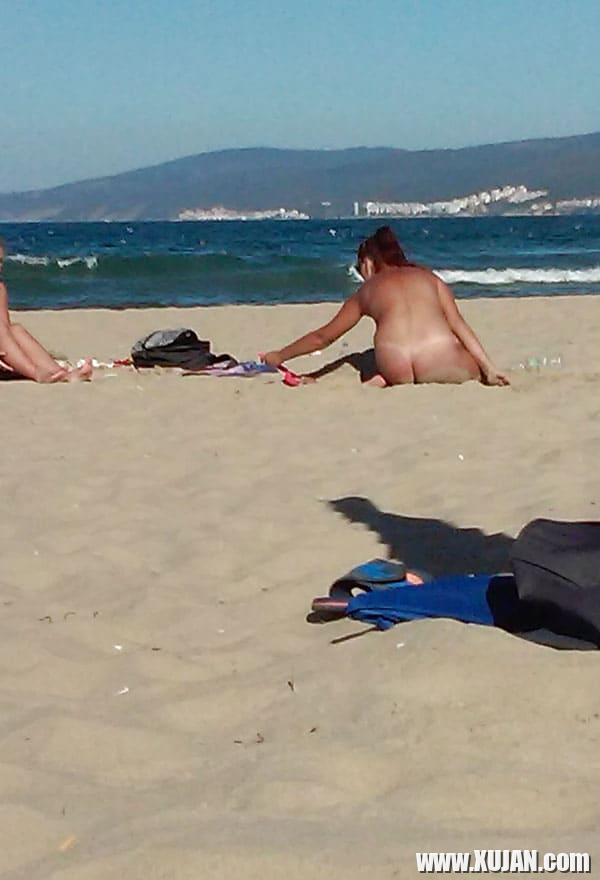 Mi or nudistakan loghapum herakhosov nkarahanum - Photo #1924370