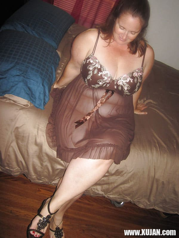 MILF y gisheranotsov layn taratsum e votqery - Photo #1939601