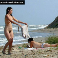 Eritasard nudistnery loghapum