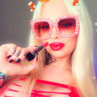 Naughty Sabrina Sabrok unveils her Huge Tits