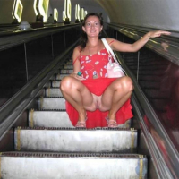 Squatting flashes
