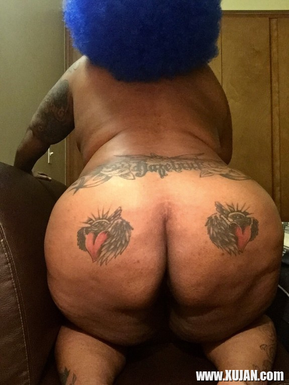 Blue Hair Slut 4 Fuck - Photo #1981122