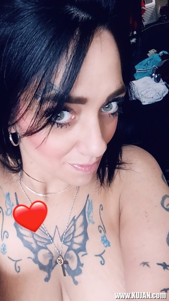 Myselfies - Photo #1995181