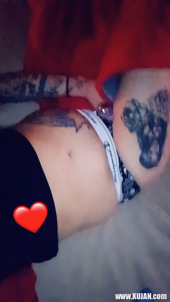 Myselfies - Photo #1995189