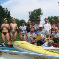 Hasun nudistneri zbosashrjayin rafting bayaknerov