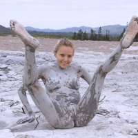 Eritasard nudist buzhakan tsekhi mej
