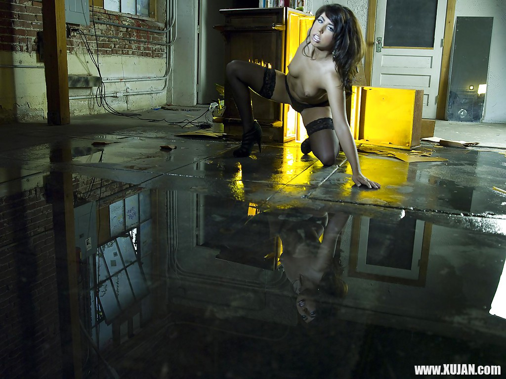 Saucy latina chick in stockings stripping and rubbing her hungry cunt - Photo #2004364