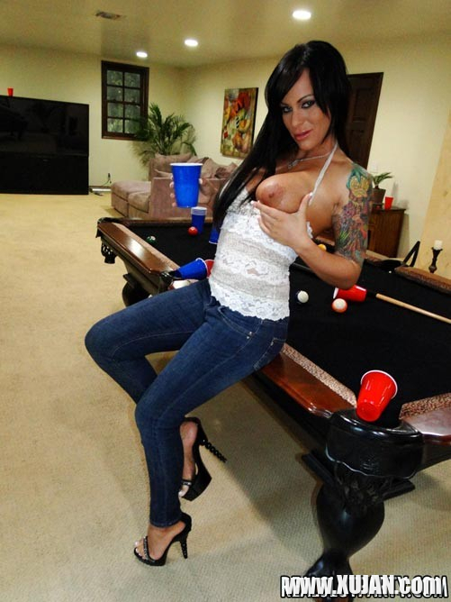 Real drunk girls fucking like pro at hardcore orgy party - Photo #2004438