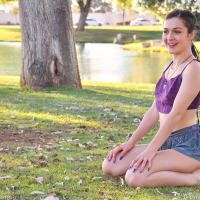 April Valentino exposes cunt at outdoors workout
