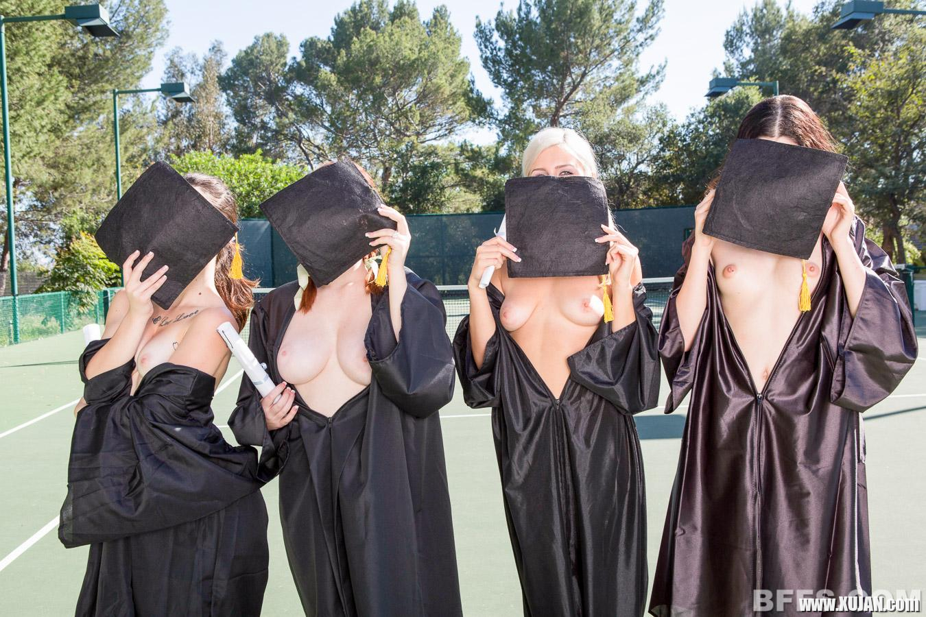 Miranda and her college friends celebrate grad day with lesbian fun - Photo #2016159