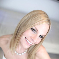 Blonde hottie Aimee Addison sucks and fucks pov