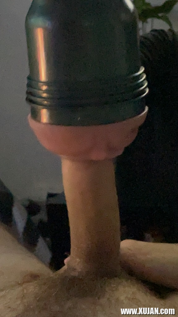Cum Look - Photo #2025919