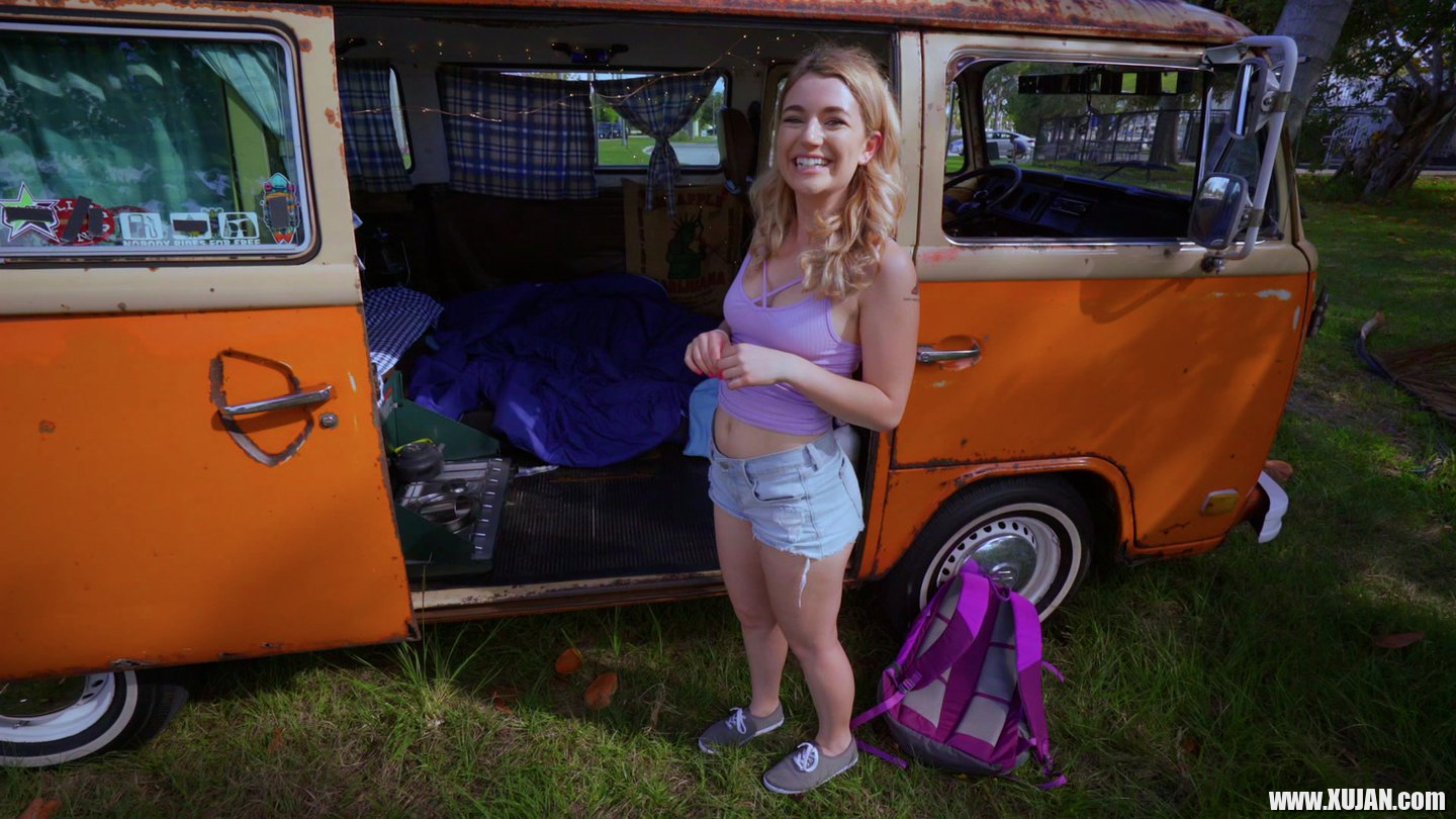 Abby Adams rides shady Strangers hard Cock in Van - Photo #2033017